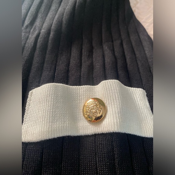 Women’s Black, White, and Gold Dress - Picture 3 of 7